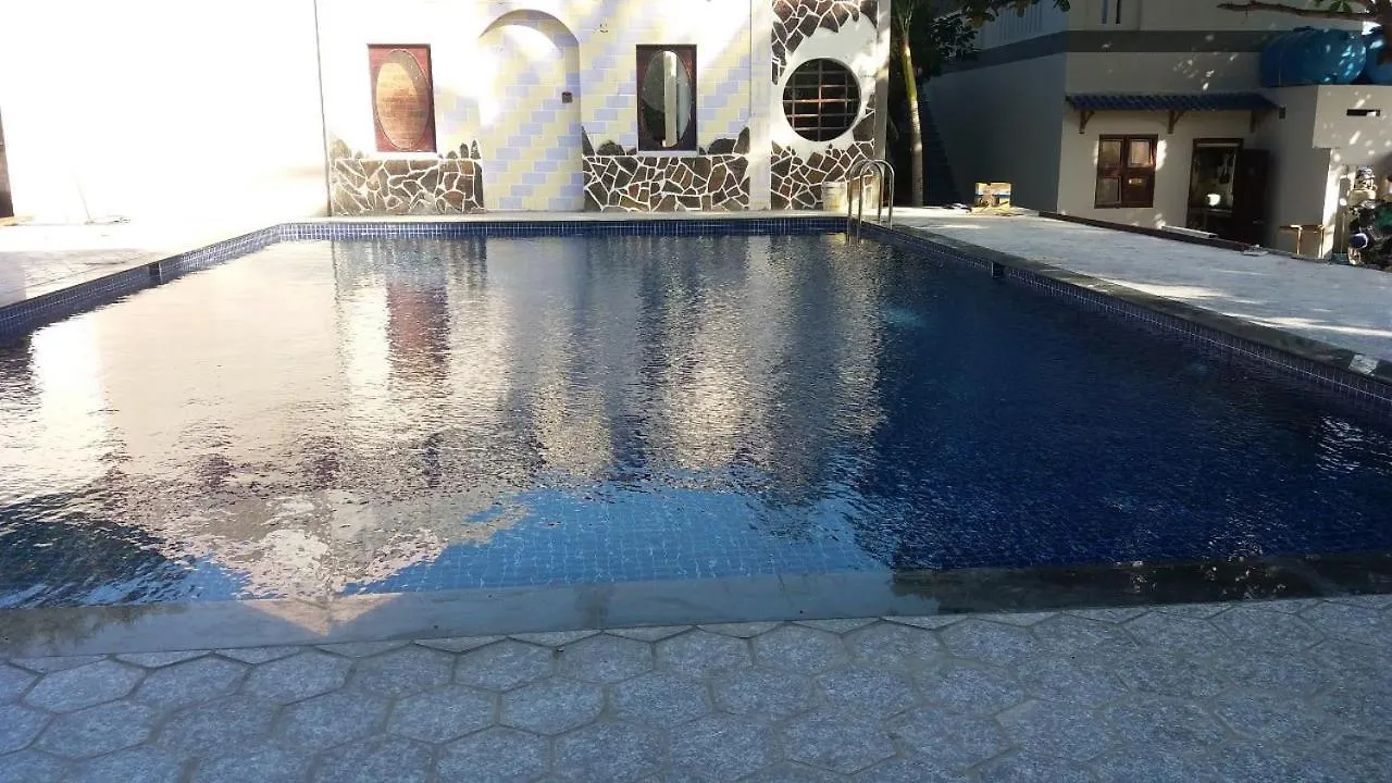 Suoi Nuoc Resort Mui Ne 2*,