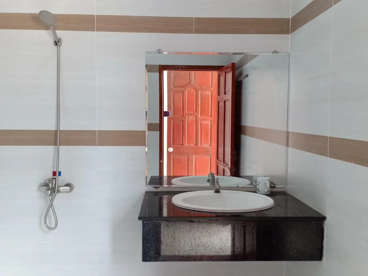 Suoi Nuoc Resort Mui Ne 2*,